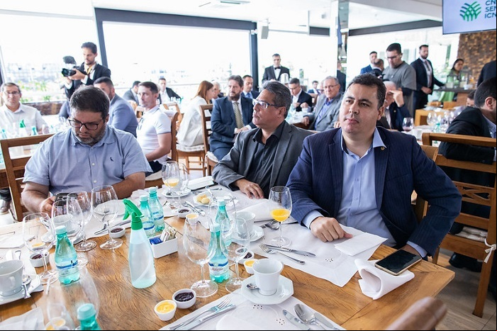 Produtores, parlamentares e entidades se reuniram na sede da CNA