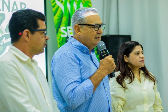 Presidente da Faet, Paulo Carneiro, fala na abertura do encontro